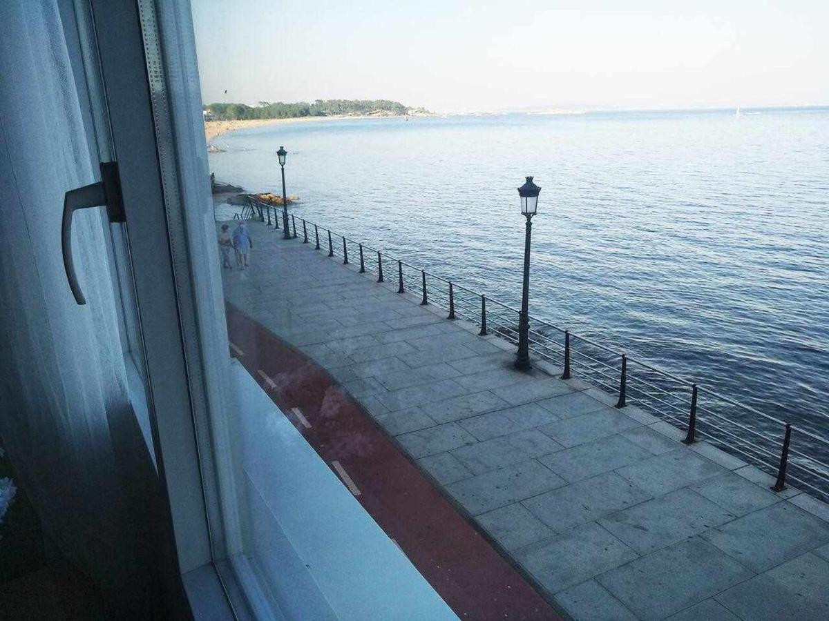 Apartamento Frente Al Mar Playa De Coroso リベイラ エクステリア 写真
