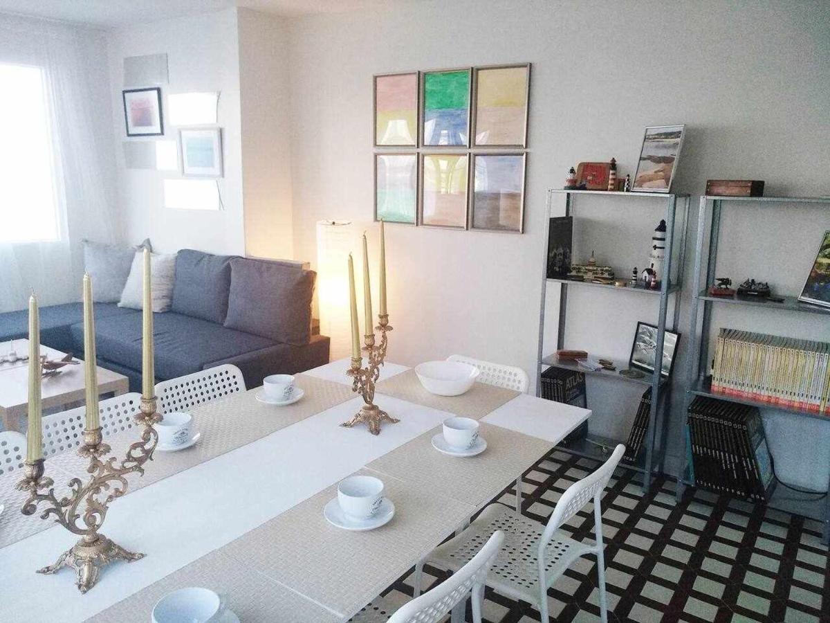 Apartamento Frente Al Mar Playa De Coroso リベイラ エクステリア 写真